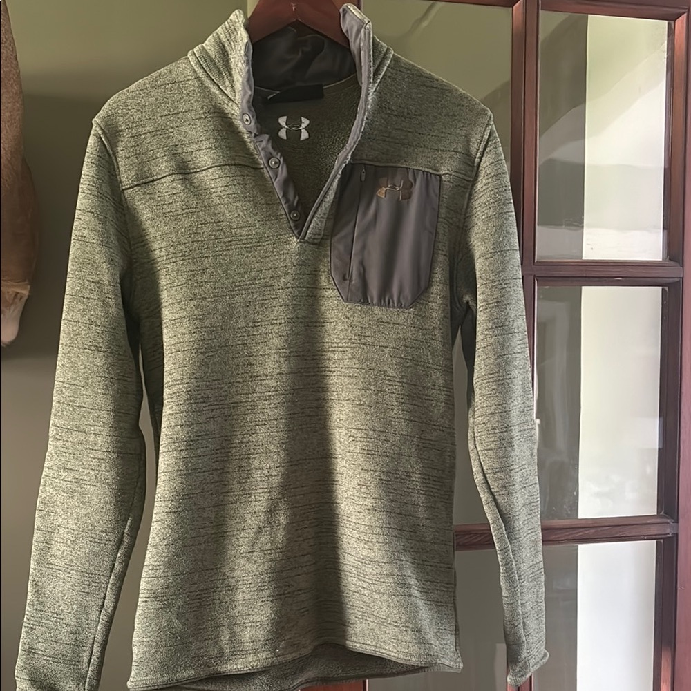 Under Armour Mens Coldgear sweatshirt
